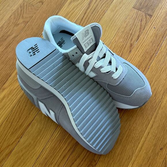 Anthropologie New Balance 574+ Sneakers - Picture 7 of 8